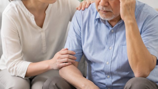 Navigating the Challenges of Caring for Aging Parents
